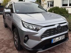 Grau Gebraucht 2020 Toyota RAV4 Hybrid Team SUV | 27.000 € (Guter Preis)