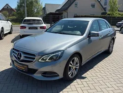 Palladiumsilber metalliclack Gebraucht 2013 Mercedes E200 Avantgarde Limousine | 17.499 € (Teuer)