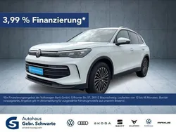 Weiß Gebraucht 2024 VW Tiguan Life SUV | 38.440 € (Fairer Preis)