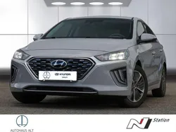 Grau Gebraucht 2022 Hyundai Ioniq Style Limousine | 16.980 € (Guter Preis)