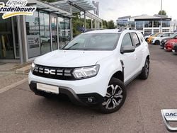 Gletscherweiss Gebraucht 2023 Dacia Duster Journey SUV | 21.490 € (Fairer Preis)