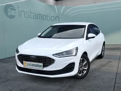 Weiß Gebraucht 2023 Ford Focus Style | 22.725 € (Guter Preis)