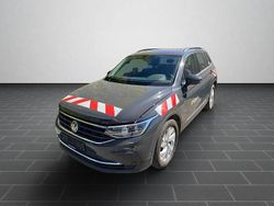 Uranograu Gebraucht 2022 VW Tiguan Life SUV | 30.450 € (Guter Preis)