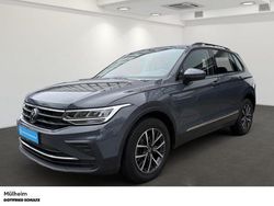 Grau Gebraucht 2022 VW Tiguan SUV | 29.480 € (Guter Preis)