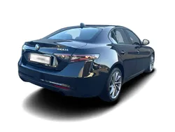 Schwarz Gebraucht 2024 Alfa Romeo Giulia Ti Limousine | 43.373 € (Teuer)