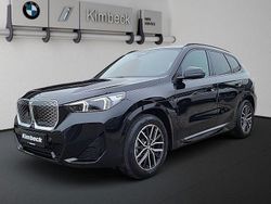Saphirschwarz metallic Neu 2026 BMW iX1 M Sport SUV | 47.280 €