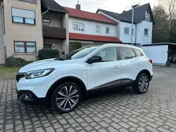 Weiß Gebraucht 2016 Renault Kadjar Bose Edition SUV | 10.950 € (Guter Preis)