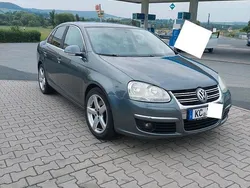 Grau Gebraucht 2007 VW Jetta Limousine | 2.650 € (Guter Preis)