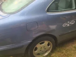 Blau Gebraucht 1998 Mercedes CLK230 Avantgarde Coupé | 950 € (Fairer Preis)