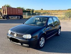 Schwarz Gebraucht 2001 VW Golf IV Kleinwagen | 1.599 € (Fairer Preis)