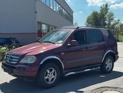 Rot Gebraucht 1998 Mercedes ML230 SUV | 1.990 € (Fairer Preis)