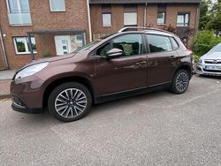 Braun Gebraucht 2014 Peugeot 208 Kleinwagen | 6.800 € (Teuer)