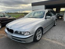 Silber Gebraucht 1999 BMW 530 Kombi | 5.600 €