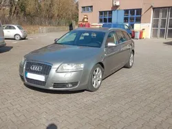 Grau Gebraucht 2005 Audi A6 Kombi | 2.950 € (Guter Preis)