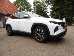 Weiß Gebraucht 2023 Hyundai Tucson SUV | 27.990 € (Fairer Preis)