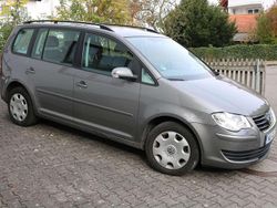 Grau Gebraucht 2007 VW Touran Trendline Van / Kleinbus | 2.900 € (Guter Preis)