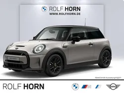 Melting silver iii metallic Gebraucht 2023 Mini Cooper SE Classic Kleinwagen | 18.810 € (Fairer Preis)