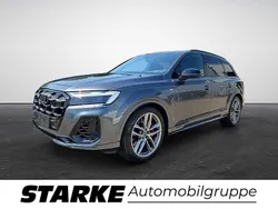 Grau Neu 2025 Audi Q7 S-Line SUV | 89.990 € (Guter Preis)