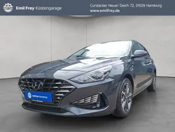 Dark knight / mic Gebraucht 2023 Hyundai i30 Trend Limousine | 18.430 € (Fairer Preis)