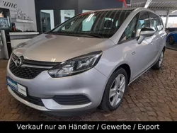 Silber Gebraucht 2018 Opel Zafira Edition Van / Kleinbus | 11.990 € (Superpreis)