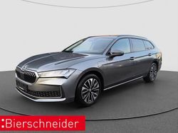Grau Gebraucht 2025 Skoda Superb Selection Kombi | 39.490 €