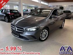 Mountaingraumetallic Gebraucht 2020 Mercedes 200 Progressive Limousine | 24.690 €