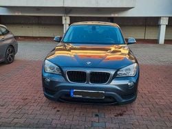 Grau Gebraucht 2013 BMW X1 Sport Line SUV | 10.400 € (Guter Preis)
