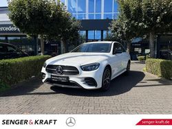 Weiß Gebraucht 2022 Mercedes E300 AMG Limousine | 39.770 € (Fairer Preis)