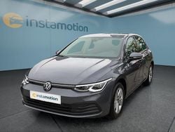 Grau Gebraucht 2023 VW Golf VIII Kleinwagen | 22.949 € (Superpreis)