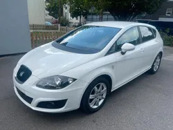 Weiß Gebraucht 2010 Seat Leon Kleinwagen | 3.750 € (Fairer Preis)