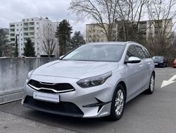 Silber Gebraucht 2022 Kia Ceed Sportswagon Kombi | 15.230 € (Guter Preis)