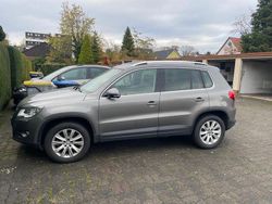 Grau Gebraucht 2009 VW Tiguan SUV | 14.500 €