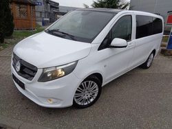 Weiß Gebraucht 2016 Mercedes Vito Van / Kleinbus | 17.000 € (Teuer)