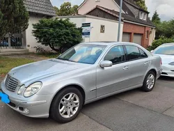 Silber Gebraucht 2004 Mercedes E320 Elegance Limousine | 2.800 € (Guter Preis)