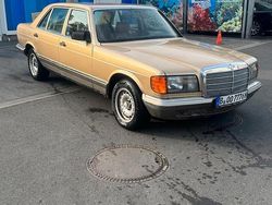 Gold Gebraucht 1986 Mercedes 500 Limousine | 9.900 €