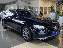 Schwarz Gebraucht 2022 Mercedes E220 Avantgarde Kombi | 30.500 € (Superpreis)