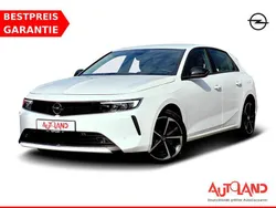 Weiß Gebraucht 2022 Opel Astra Limousine | 23.950 € (Guter Preis)