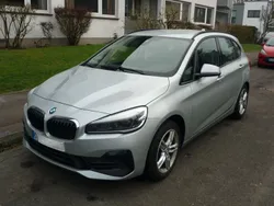 Grau Gebraucht 2018 BMW 218 Active Tourer Advantage Van / Kleinbus | 17.500 € (Fairer Preis)