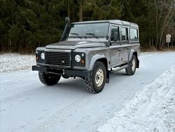 Grau Gebraucht 2010 Land Rover Defender Kombi | 29.900 € (Superpreis)