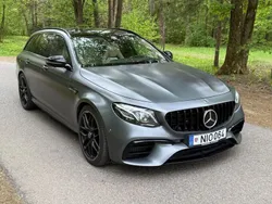 Grau Gebraucht 2018 Mercedes E63S AMG AMG Limousine | 62.000 € (Superpreis)