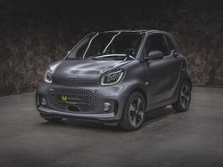 Titania grey (matt) Gebraucht 2023 Smart ForTwo Coupé Passion Exclusive Coupé | 18.222 €