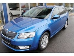 Raceblue met. Gebraucht 2017 Skoda Octavia Style Kombi | 8.950 € (Guter Preis)