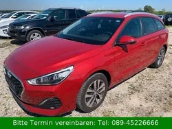 Rot Gebraucht 2020 Hyundai i30 Trend Kombi | 14.290 € (Fairer Preis)