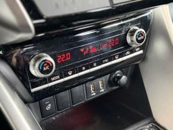 Weiss Gebraucht 2022 Mitsubishi Outlander P-HEV | 25.990 € (Fairer Preis)