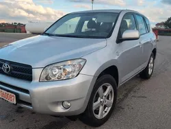Silber Gebraucht 2008 Toyota RAV4 Sol SUV | 6.780 € (Guter Preis)
