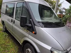 Silber Gebraucht 2005 Ford Transit Tourneo Van / Kleinbus | 1.500 €