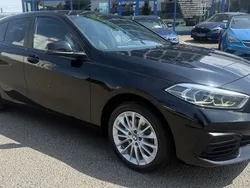 Schwarz Gebraucht 2022 BMW 118 Advantage Kleinwagen | 22.980 € (Fairer Preis)