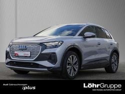 Silber Gebraucht 2022 Audi Q4 e-tron Sport SUV | 28.980 € (Guter Preis)