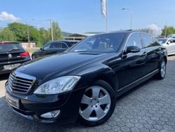 Schwarz Gebraucht 2006 Mercedes S500 Limousine | 16.990 €