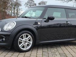 Schwarz Gebraucht 2011 Mini Clubman Kombi | 6.650 € (Etwas zu teuer)